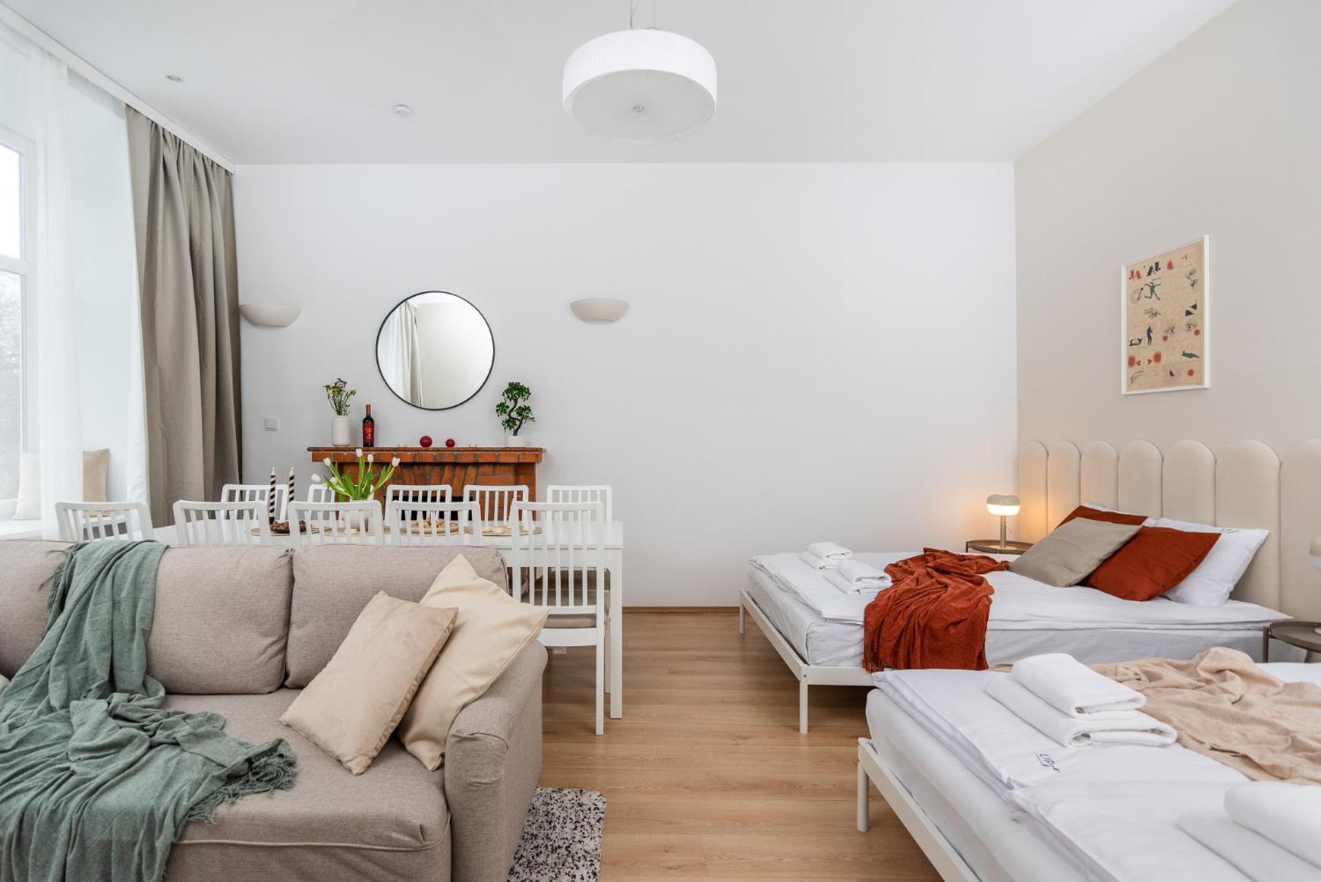 Modern Centrally Located Apartments - By Upstairs Cracóvia Exterior foto
