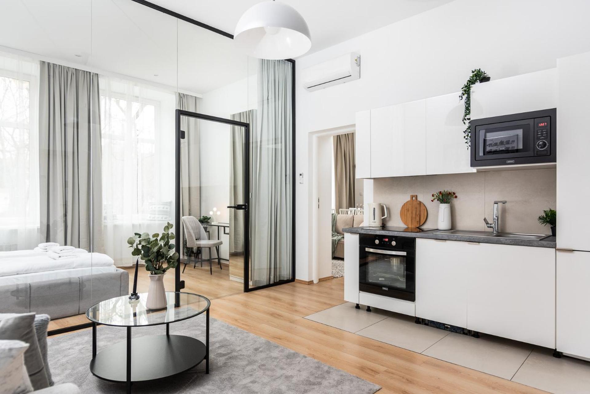 Modern Centrally Located Apartments - By Upstairs Cracóvia Exterior foto